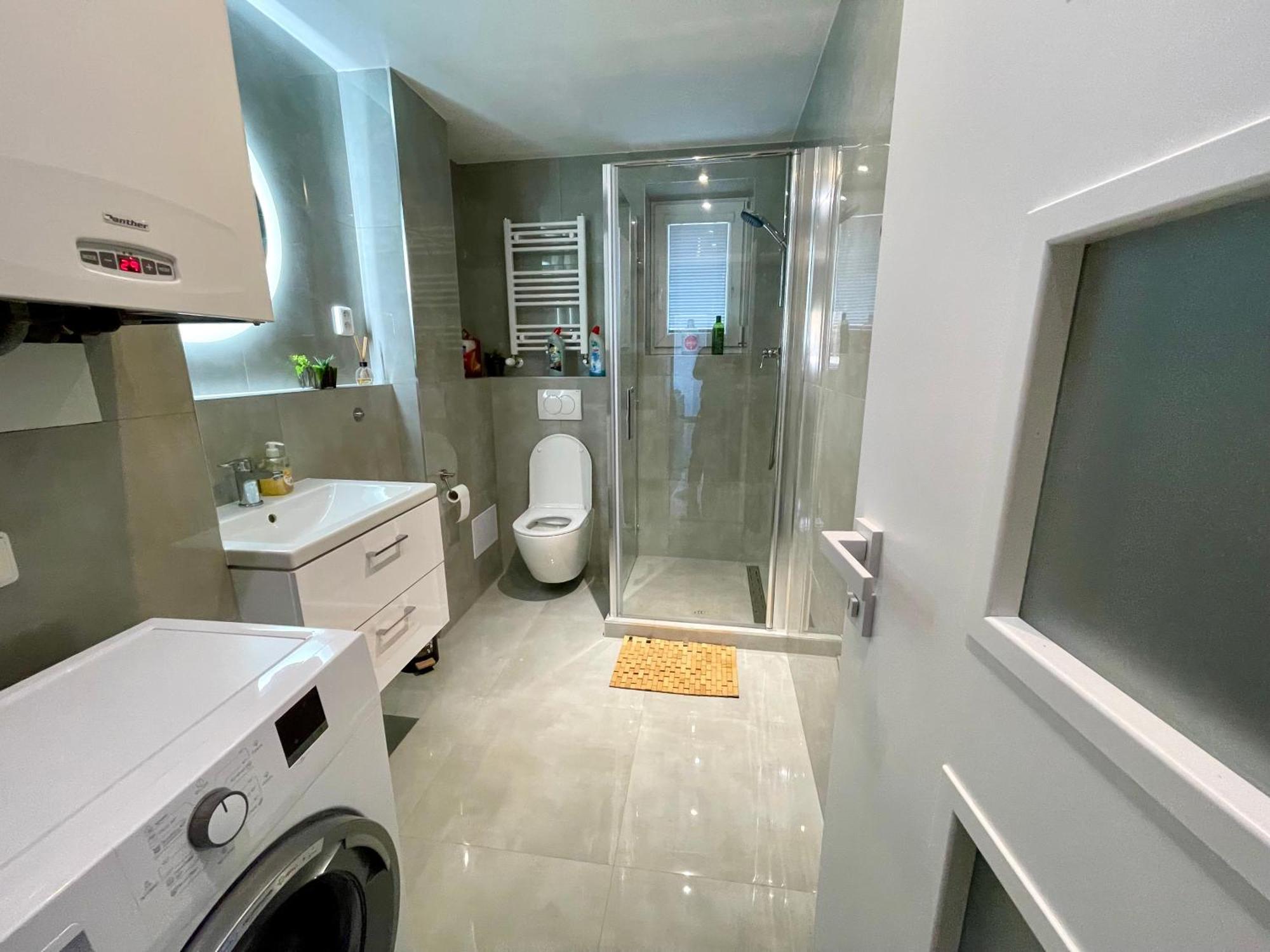 Apartment Park, 24h Checkin & Centre W Free Parking *